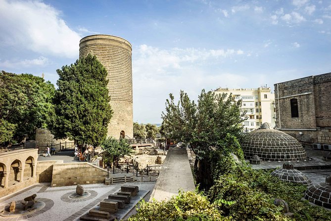 3 Days Baku Tour: Visit must-see places in our group tours - Should you book this 3-day Baku highlights tour?