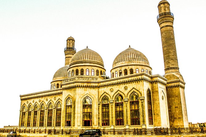 4 Days Tour: Airport Pickup + Old City + Night Tour + Day Trip Baku + Gabala - Who this tour fits best