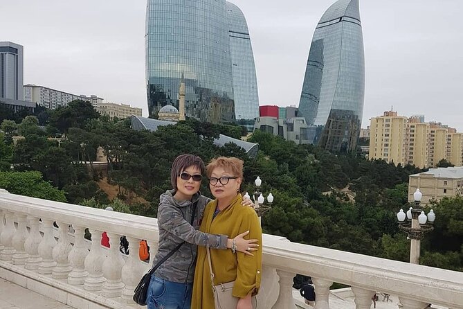 4 Hour Private Baku City Tour with Professional Guide - Pickup, route flow, and how the time gets used