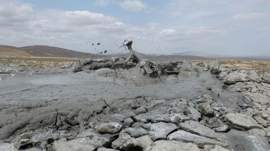 4-hr Gobustan & Mud Volcanoes Tour (Tickets Included) - Transportation, tickets, water, and the $115 value check