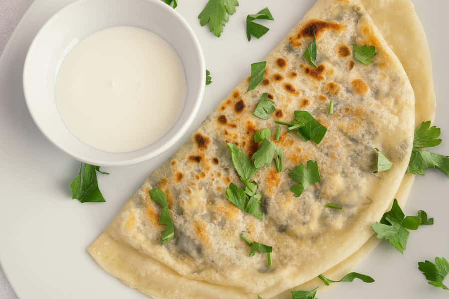 Azerbaijani Cooking Class & Old City Tour & Lunch - Lunch, samovar tea, sweets, and that homemade jam finish