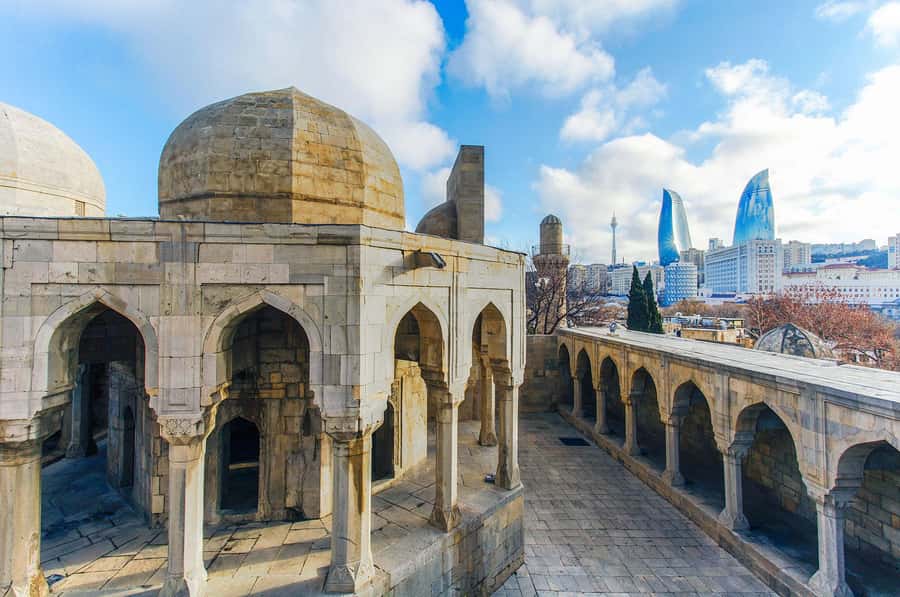 Baku: 2-Day City Highlights Tour - Mud Volcanoes and Moon Planet Views