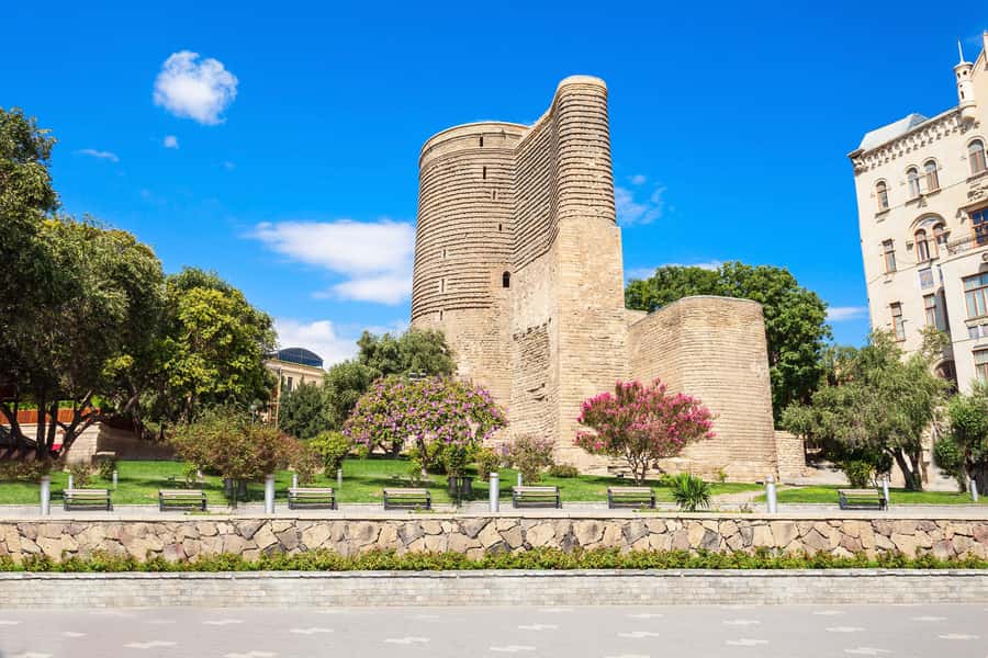 Baku: 2-Day City Highlights Tour - Nizami Street, Street Food, and Eating Like You Mean It