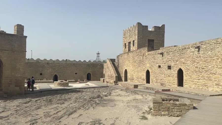 Baku: Absheron (Ateshgah and Yanar Dag) Tour - Why this half-day fire tour makes sense in Baku