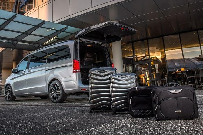 Baku Airport Private Transfer Service - The meet and greet system at arrivals (and in your hotel lobby)
