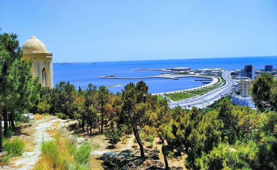Baku City Group Tour - Maiden Tower: the photo payoff and the climb factor