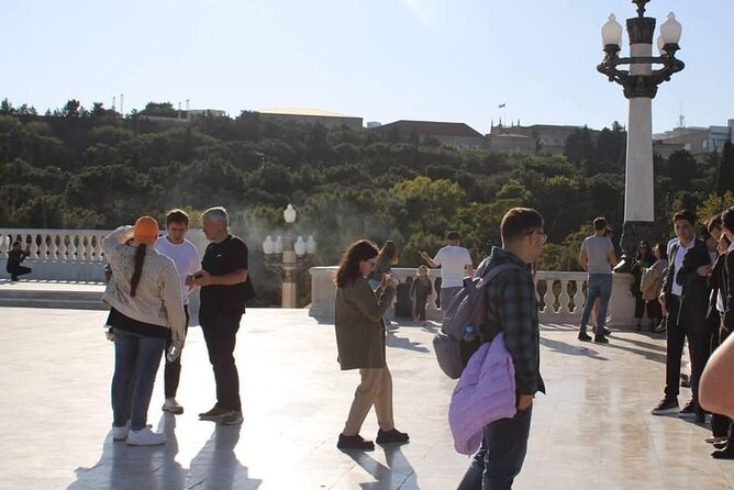 Baku City Tour with Guide Admission Include - Weather, time limits, and the one caution you should take seriously