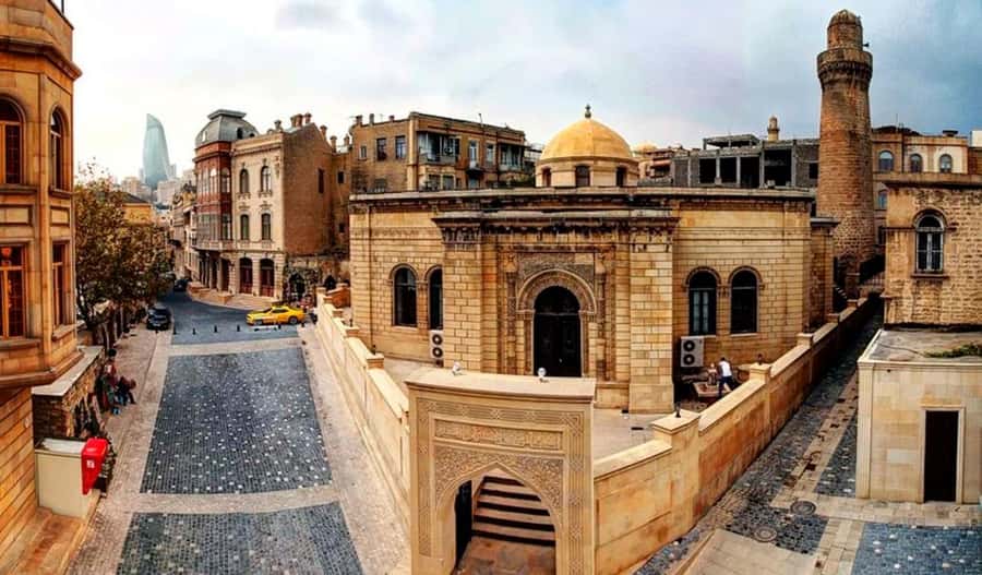 Baku: Discovery City Tour Culture, Architecture & Views - Key Points You’ll Care About
