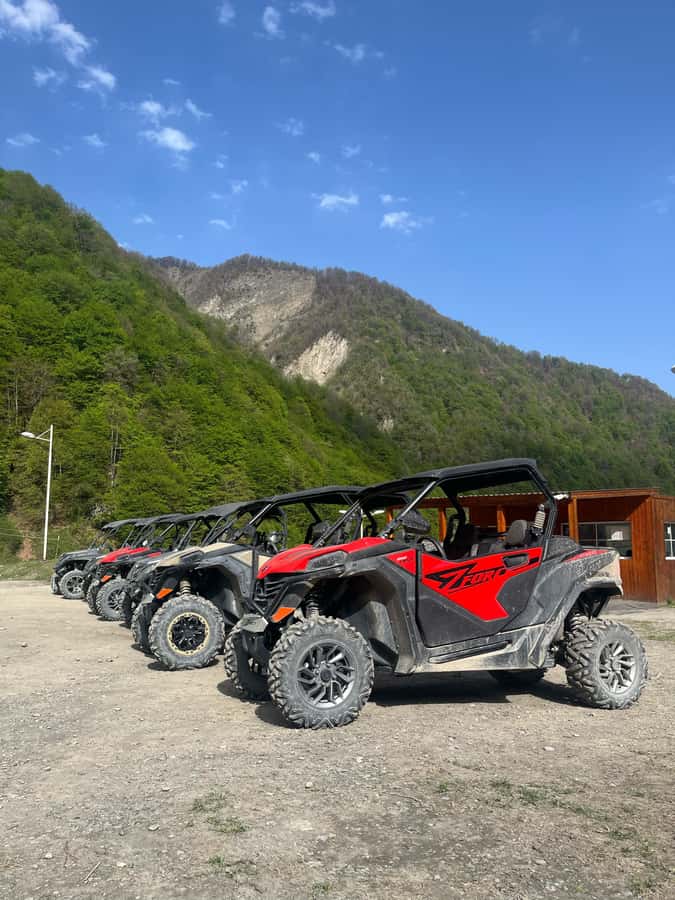 Baku: Gabala Day Trip via Shamakhi with Juma Mosque Visit - The scenic pass via Ismayilli: a one-hour breather with mountain-road views