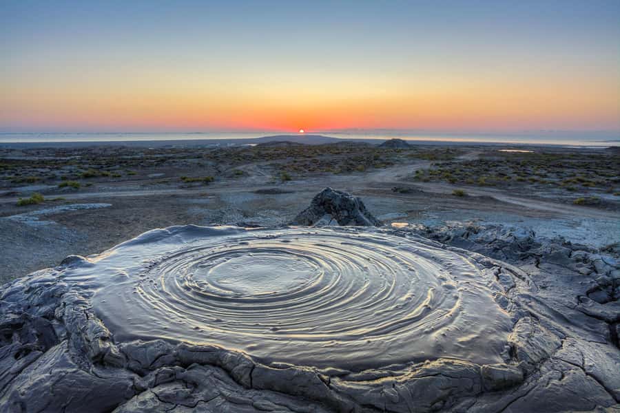 Baku:Gobustan Mud Volcanoes Temple & Entry tickets included - Lunch time and pacing: a full route without feeling chaotic