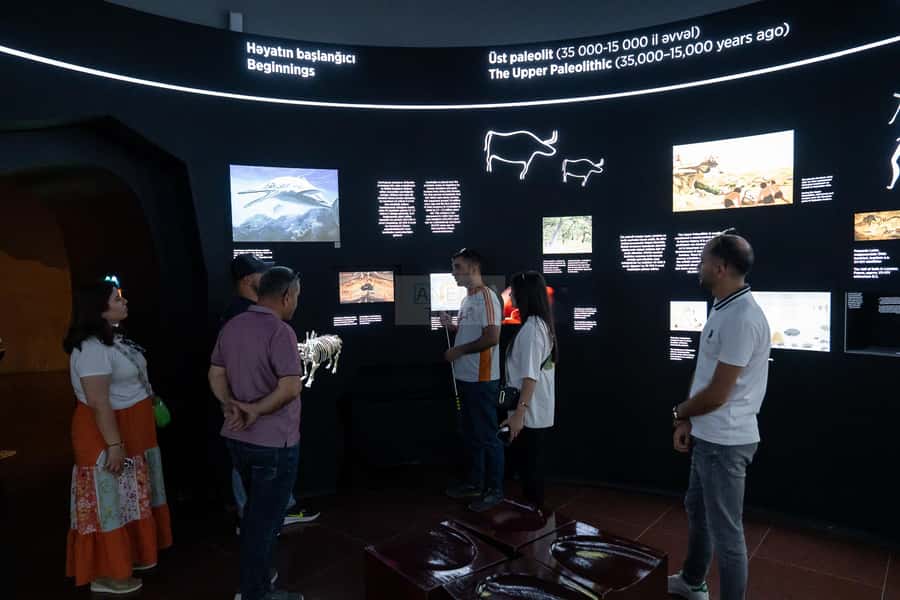 Baku: Gobustan National Reserve Guided Trip - Private - Mud volcanoes: the main event, explained in plain language