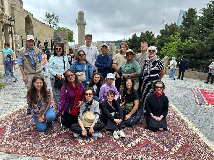 Baku: Historic and Modern Baku Tour ( Day & NIght Tour) - The 19th and 20th century oil boom look: Russian Empire buildings, explained simply