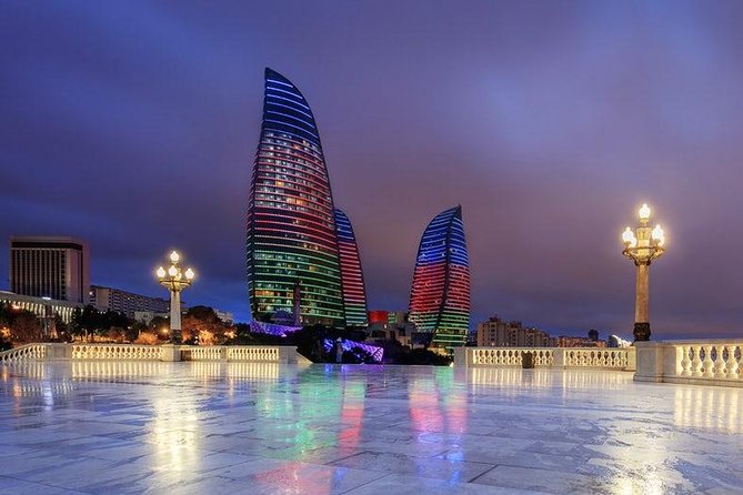 Baku Lights: the Night Tour illuminated by Baku lights - The best way to get value from the stops