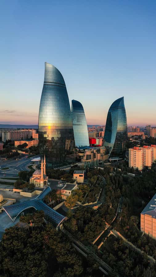 Baku: Night Panoramic Group Tour with Flame Towers 1 - Meeting Near İçərişəhər Metro: Start Location and What It Means