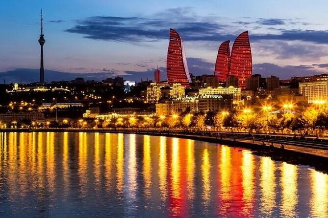 Baku Night Panoramic tour - Baku Boulevard: the seaside promenade with the most relaxed pace