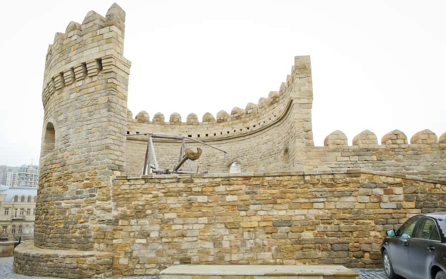 Baku Old City Tour by Heritage Travel - Lion Head: The Odd Stop That Makes the Whole Walk Stick