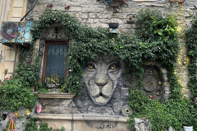 Baku's Ancient Heart - Local Culture Stops: Azerbaijani Tea and Artisan Shops