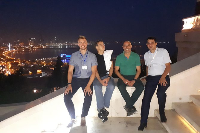Baku Sightseing Tour - Baku Boulevard: The 12 km Seaside Park That Makes Sense of the City
