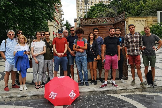 Baku Soviet Architecutre Gudied Walking Tour - Opera, Ballet, and Lev Landau: Arts That Reframe Power