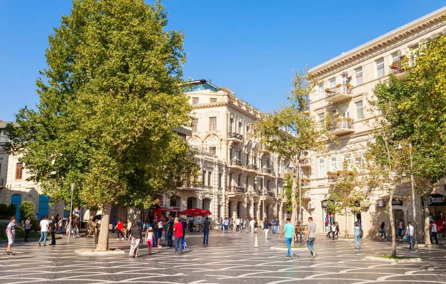 Baku Street Food Tour - Who should book this tour, and who might skip it