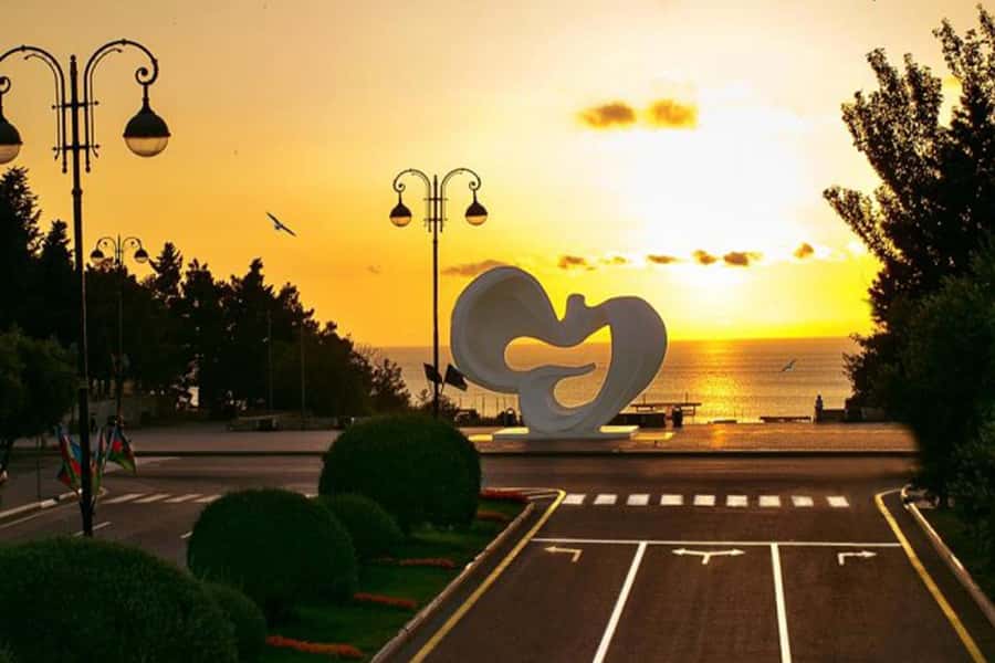 Baku: Sumgait City, Pink Lake & Vibrant Green Bazar Visit - Five Finger Mountain: legend, steep steps, and the payoff views
