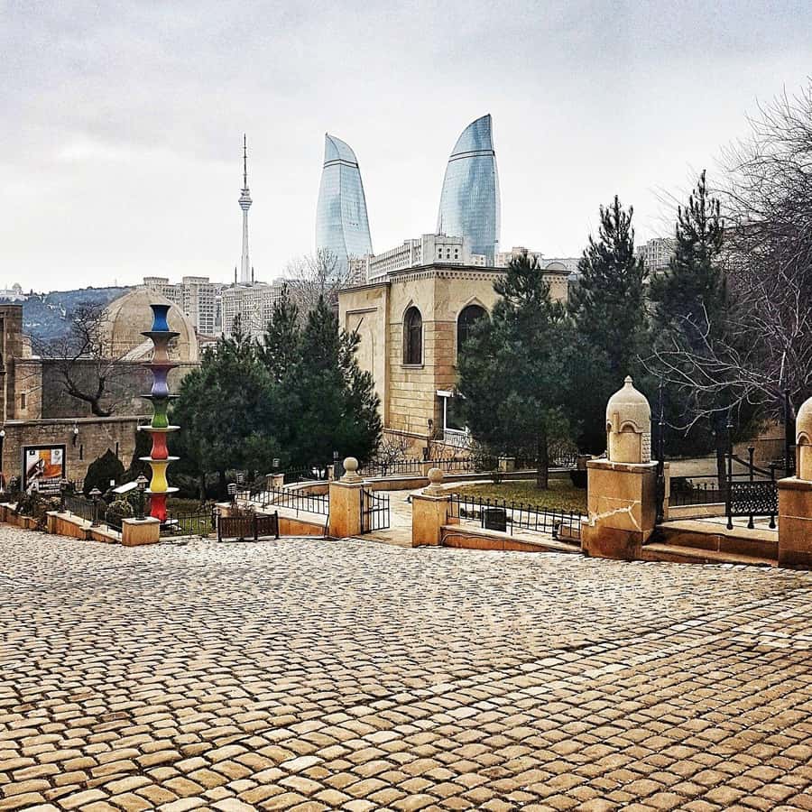 Baku: The Best 5 Sightseeing Spots Gobustan + Old City Tour - Gobustan Rock Art Museum: UNESCO Petroglyphs You Can Actually Read