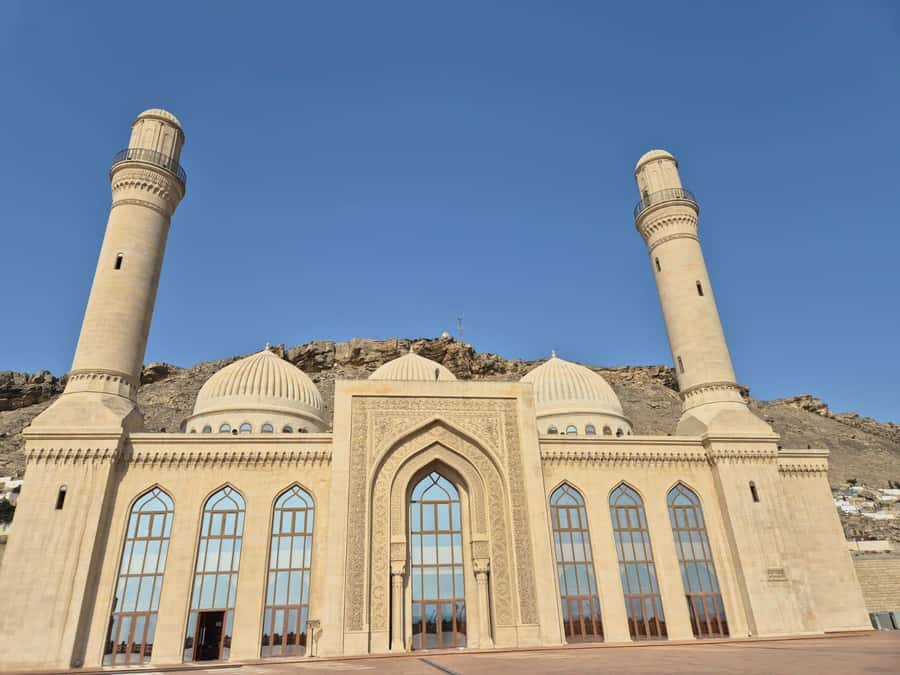 Baku: The Best 5 Sightseeing Spots Gobustan + Old City Tour - Yanar Dag Burning Mountain: Natural Flames With Constant Timing