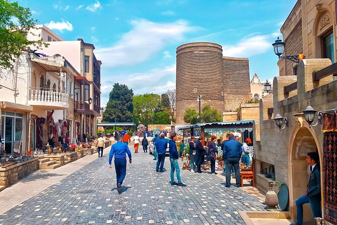 Baku Walking Tour (Old City) - Juma Mosque and Chinese Mosque: Two Faiths, One City Mood