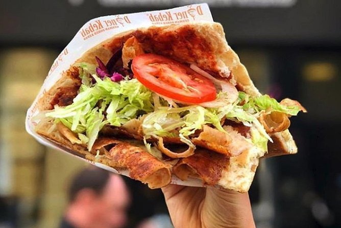 BAKU WALKING tour with the best STREET FOOD and DRINK tasting - Street food and drink tasting: how to get the most from it