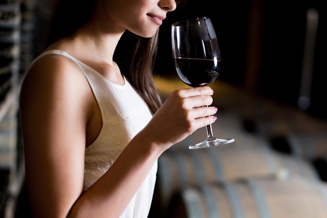 Baku Wine Crawl for Small Groups - Price and what you actually pay for at the bars