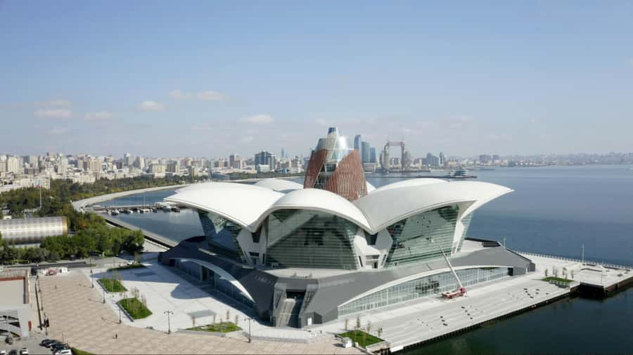 City Highlights Bike Tour - Waterfront coffee break: enjoy the sea views, plan for the cost