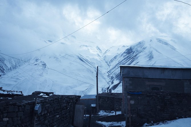 Day Trip to Khinalug, Guba - The long mountain drive, punctual guidance, and managing nerves on steep roads