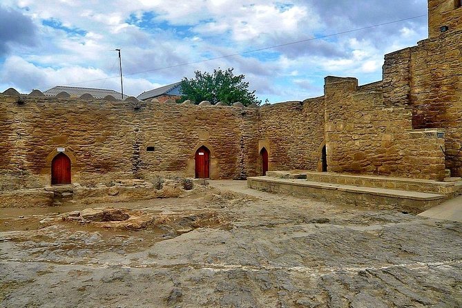 Fire Temple and Fire Mountain Tour - Who this Fire Temple and Fire Mountain tour suits best