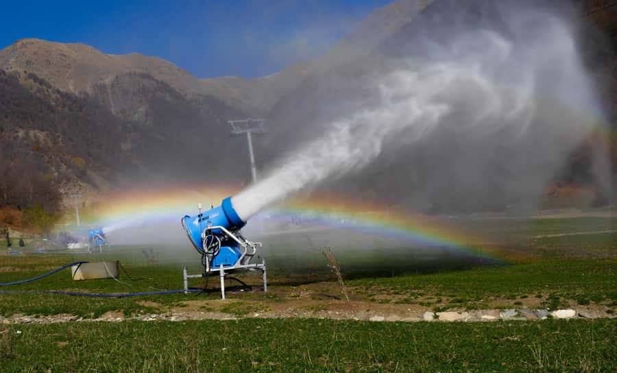 From Baku: Gabala-Shamakhi Winter Tour with Activity Options - Seven Beauties Waterfall: Photos in the Cold