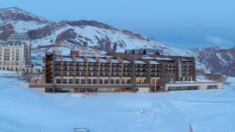 From Baku: Shahdag Mountain Resort Day Trip - From Old City pickup to the Qosha Qala drop-off: how the day starts