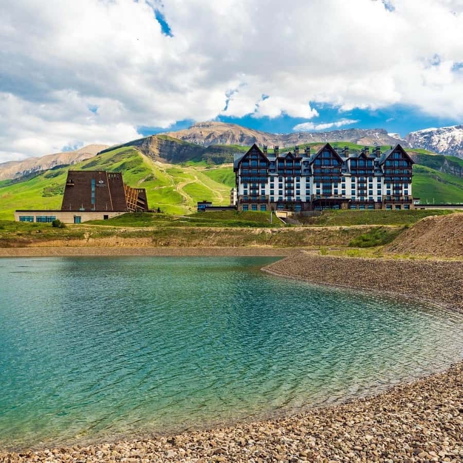 From Baku: Shahdag Mountain Resort Day Trip - Timing for the full 12 hours: when the day feels long and when it flies