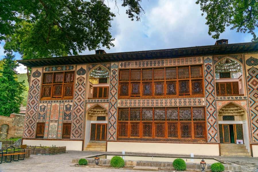 From Baku: Shamakhi, Ismailli, Gabala and Sheki Day Tour - Shamakhi and the Juma Mosque stop