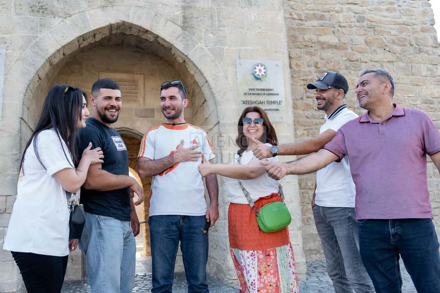From Bakü: Sightseeing - Ateshgah - Yanardag - Gobustan - A One-Day Absheron Route With Fire Temples and Gobustan Rock Art