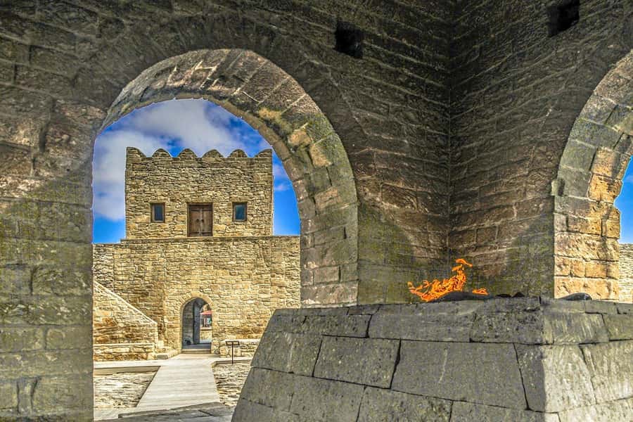 From Baku: Yanar Dag, Gobustan and Absheron Day Trip - Key highlights to look forward to