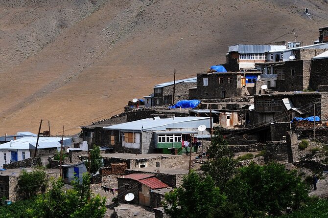 Full Day KHINALUG and the Candy Mountains Tour - How your guide keeps the day smooth, even when roads stall