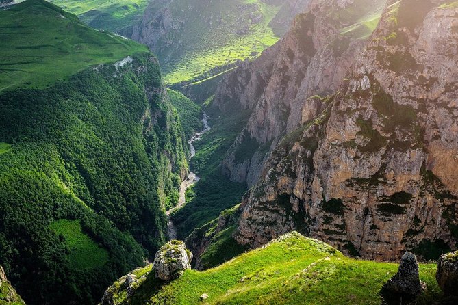 Full-Day Private Tour of Guba and Khinalig - Qechresh forest photo stop, horses included