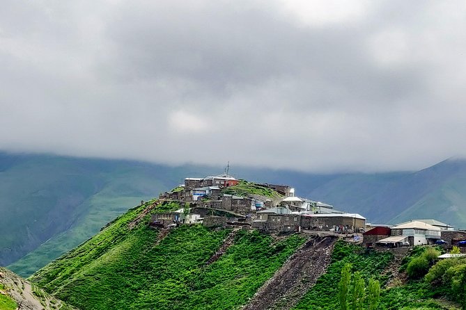 Galakhudat - Khinalig hiking tour with home-made lunch - Why Galakhudat to Khinalig Feels Like the Real Caucasus