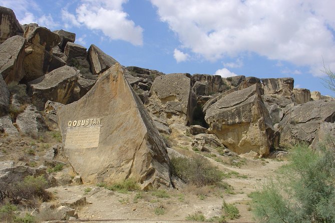Gobustan and Absheron Private Tour - Gobustan and Absheron in 7 to 8 hours: the shape of your day