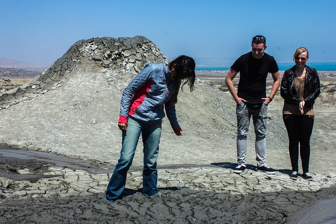 Gobustan and Mud volcanoe GROUP TOUR - Guides make a difference, and the names matter