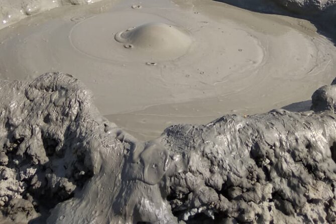 Gobustan Rock Art and Mud volcanoes PRIVATE TOUR - Who should book this private tour (and who might not)