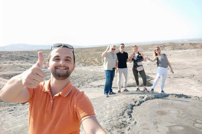 Gobustan Tour and Mad Volcanoes - tour to stone age - Bibi Heybet Mosque on the Return Route: A Quick Cultural Anchor