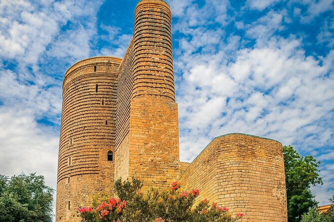 Group Walking Tour in Baku Old City - Trade architecture break: Bukhara Caravanserai