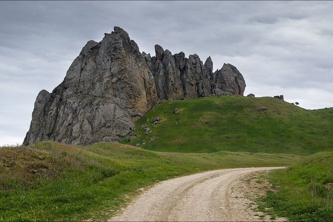 Guba & Khinalug with HOMEMADE lunch (Group or Private) - Getting There: Pickup Rules, Double Gates, and the Road Time