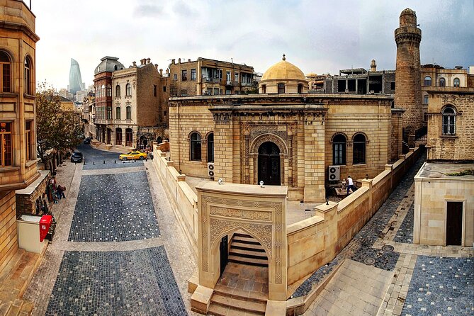 Guided Old City Tour on Baku's Timeless Charm - Why Icherisheher Works So Well for a Short 2-Hour Walk