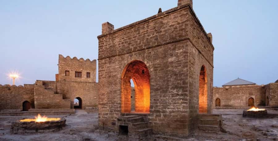 Half Day Ateshgah Fire Temple and Yanardag Private Tour - Yanar Dag: the Burning Mountain and the geology lesson